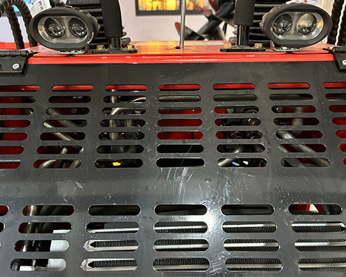 Passadeira compacta para minicarregadora